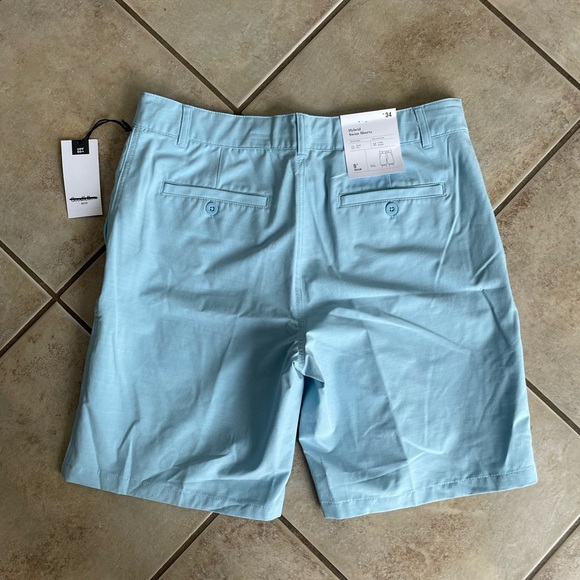 Goodfellow & Co. Men's Shorts Light Blue Size 32 Nine Inch Inseam NWT - Picture 2 of 4